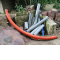 Photo d'une zone de stockage de chantier avec gaine rouge, chutes de tubes PVC, tuiles et blocs de béton mélangés 500 utilisé pour un crapauduc